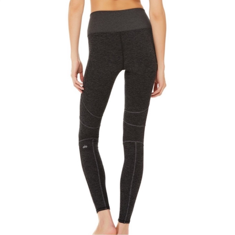 ALO YOGA Women’s High Waist Soft Heather Gray Lounge Leggings Size S EUC Workout